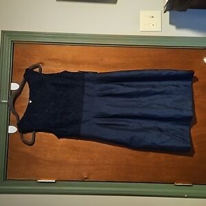 TAHARI, size 6, mid length dress, semiformal